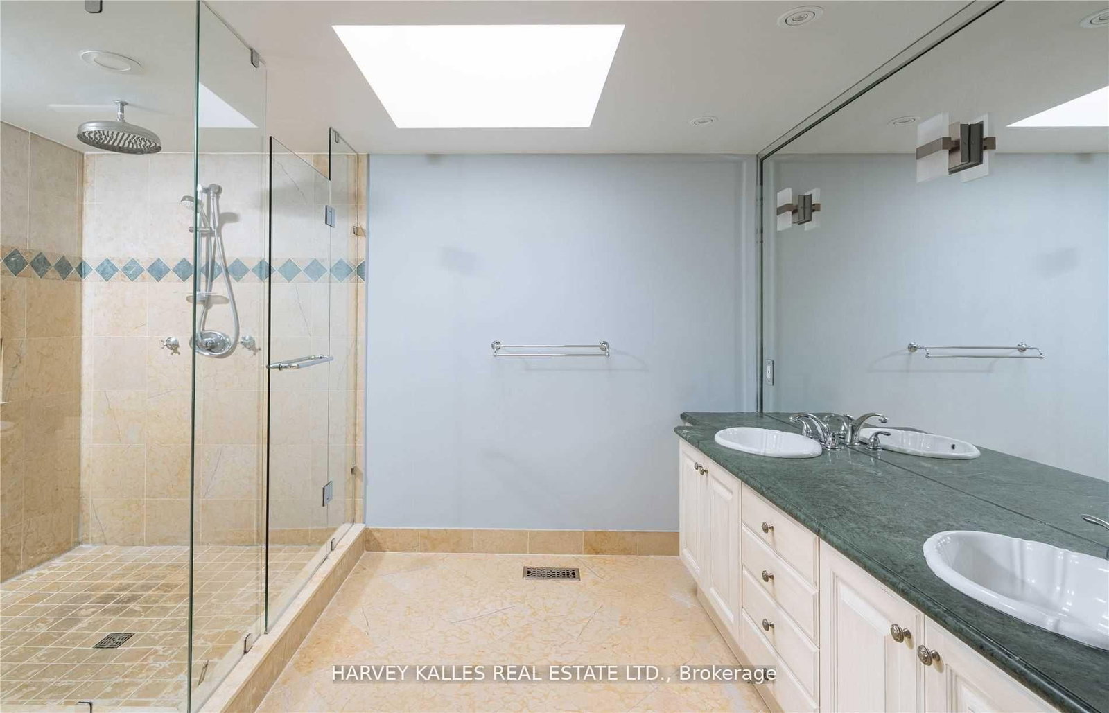 22 Lower Village Gate - Photo 26