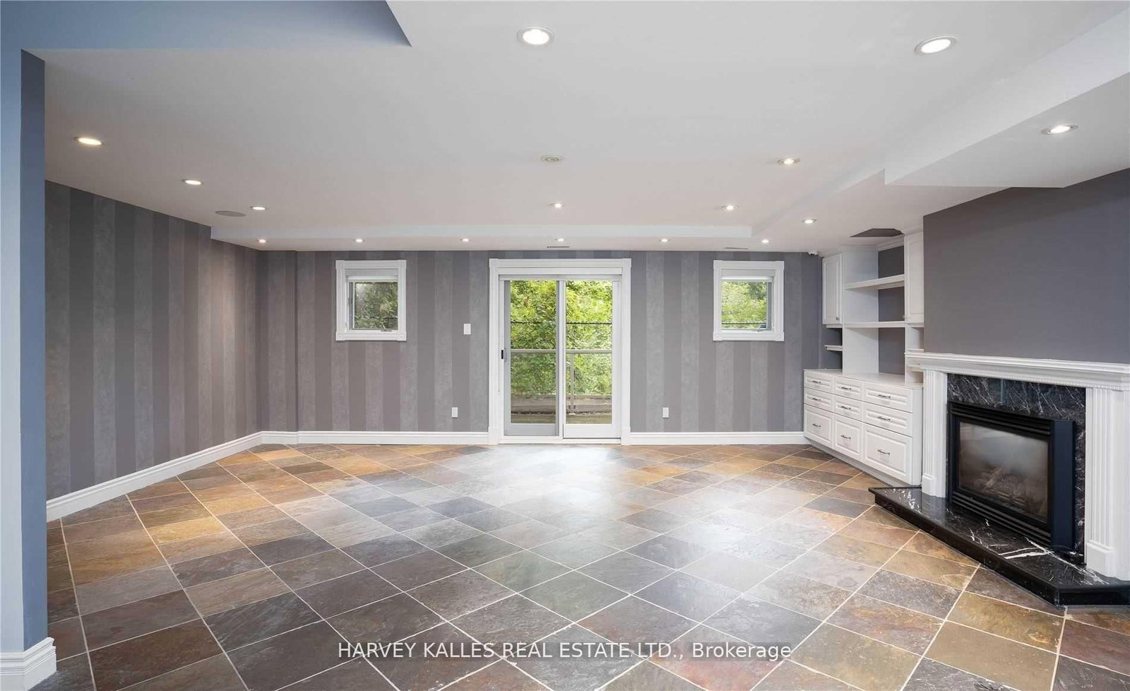 22 Lower Village Gate - Photo 32