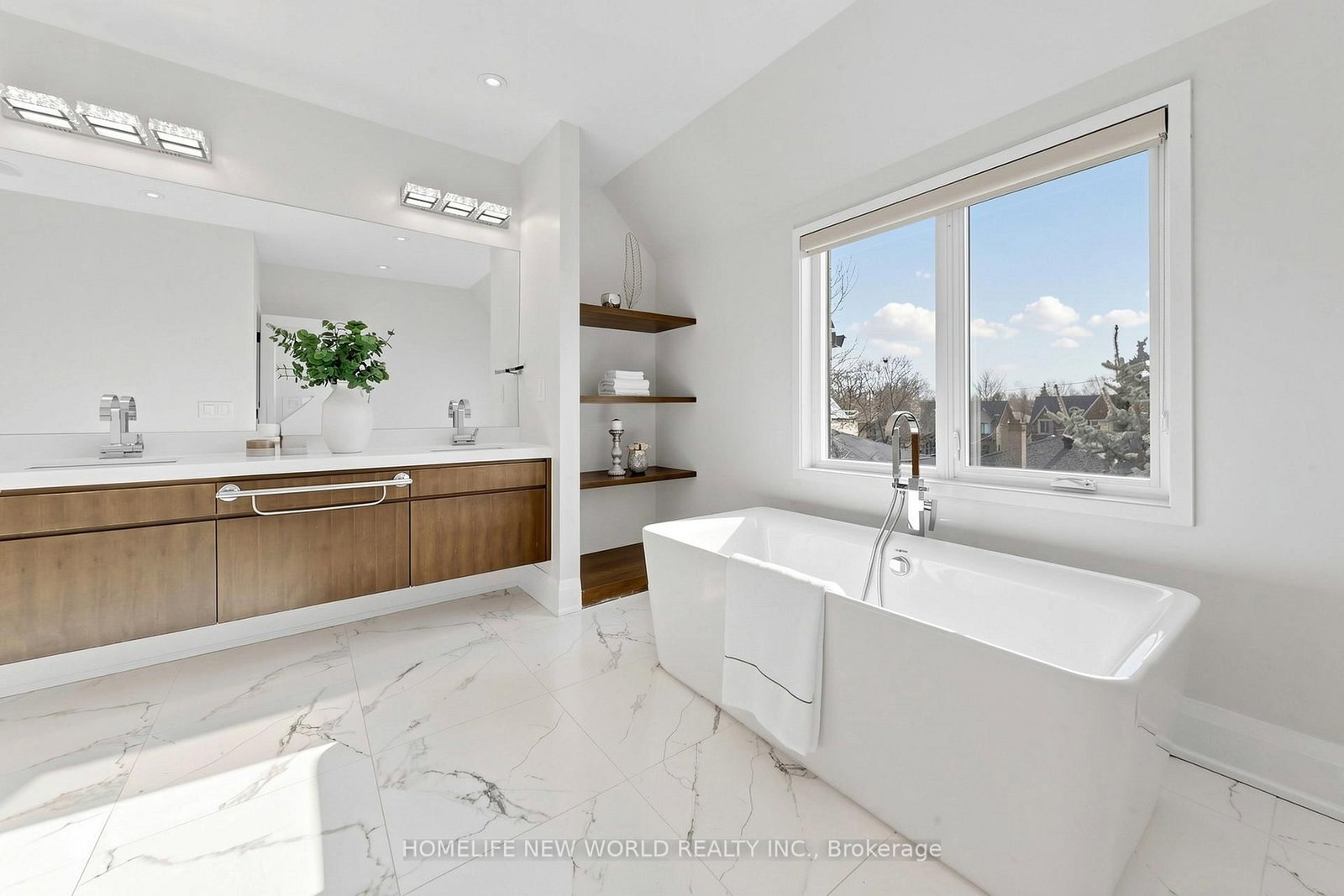 220 Roe Avenue - Photo 17