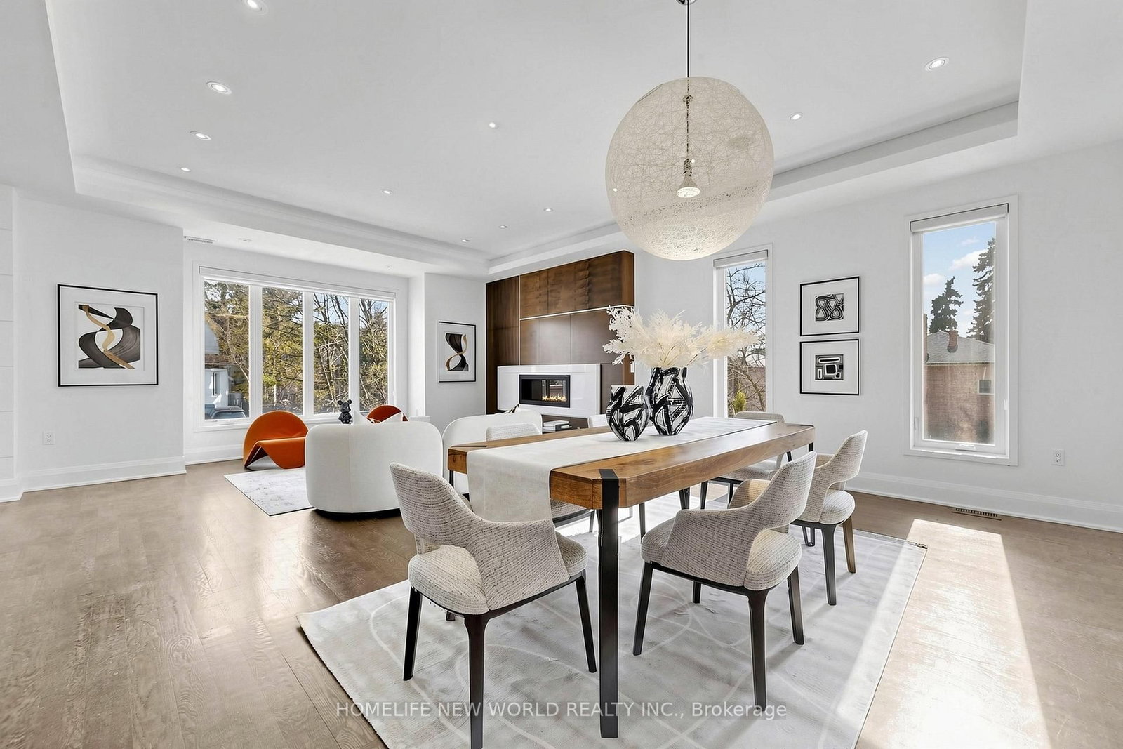 220 Roe Avenue - Photo 3