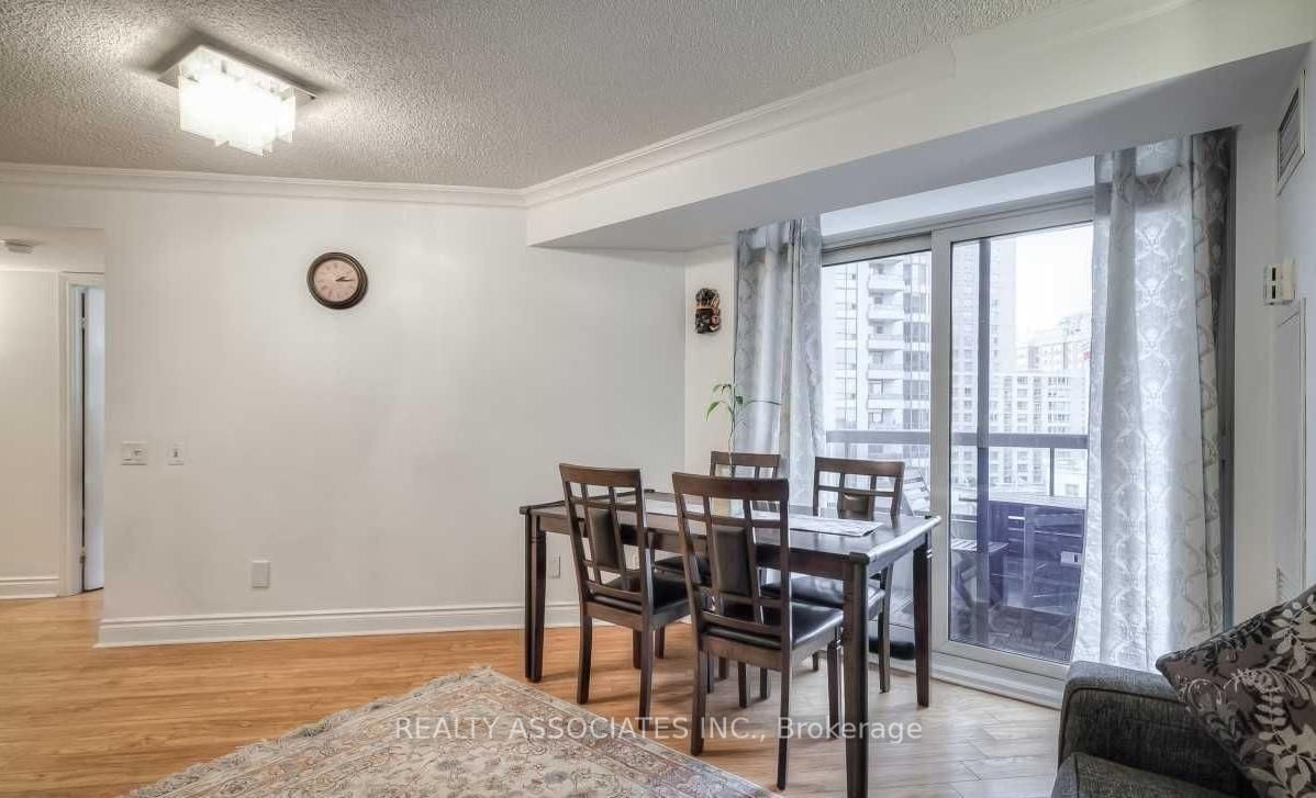 15 Northtown Way, Unit 629 - Photo 4