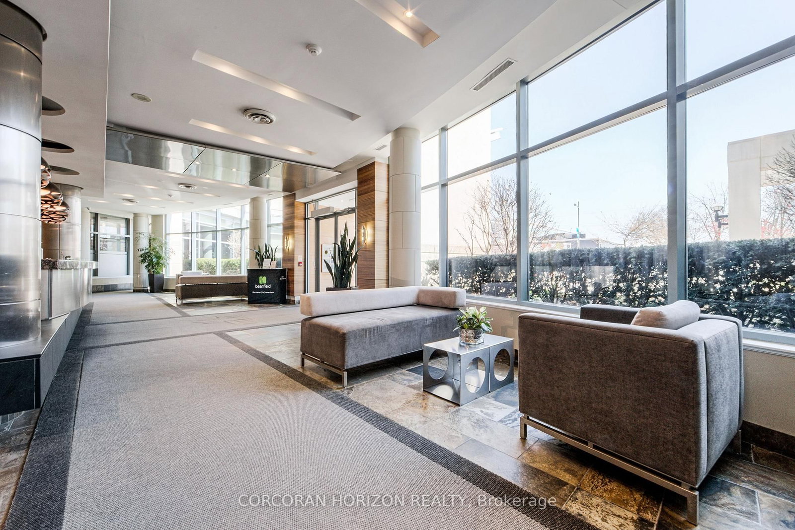 228 Queens Quay W, Unit 2009 - Photo 22