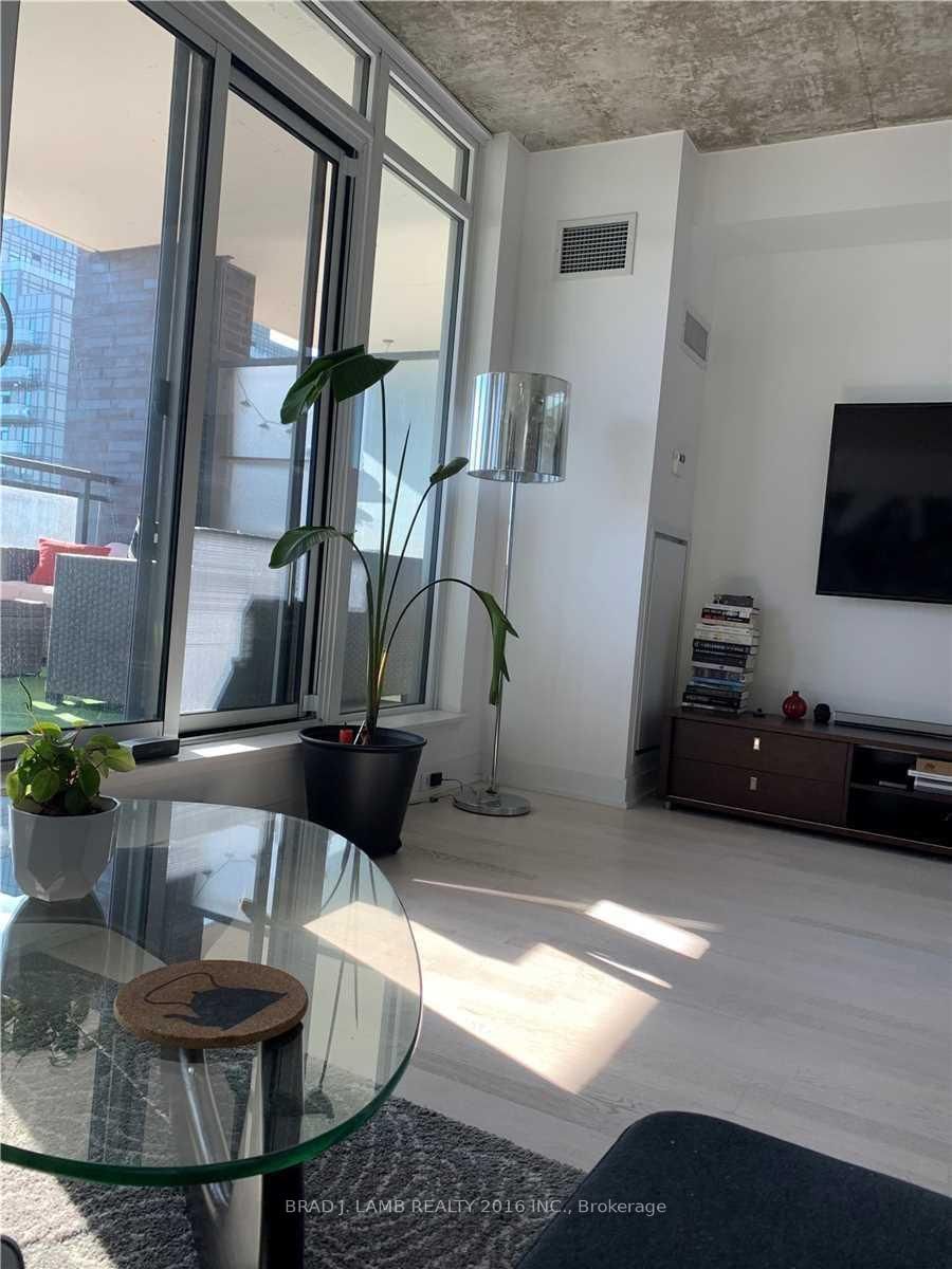 20 Minowan Miikan Lane, Unit 513 - Photo 3