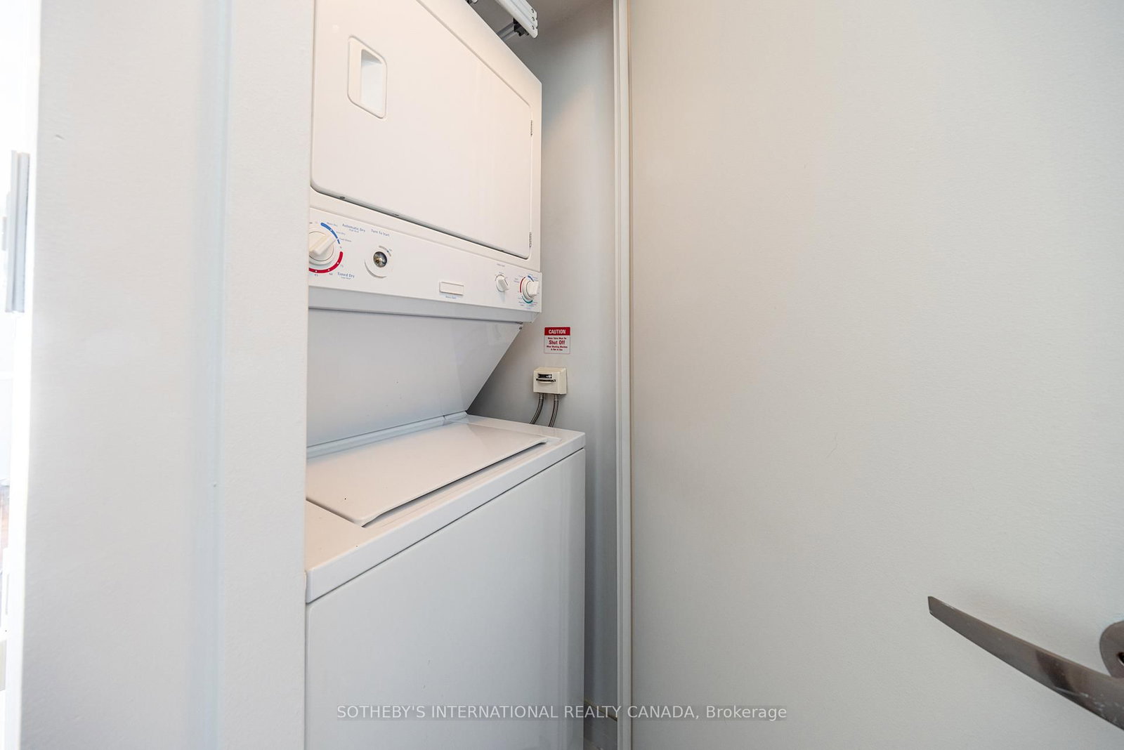 15 Fort York Boulevard, Unit 4308 - Photo 18