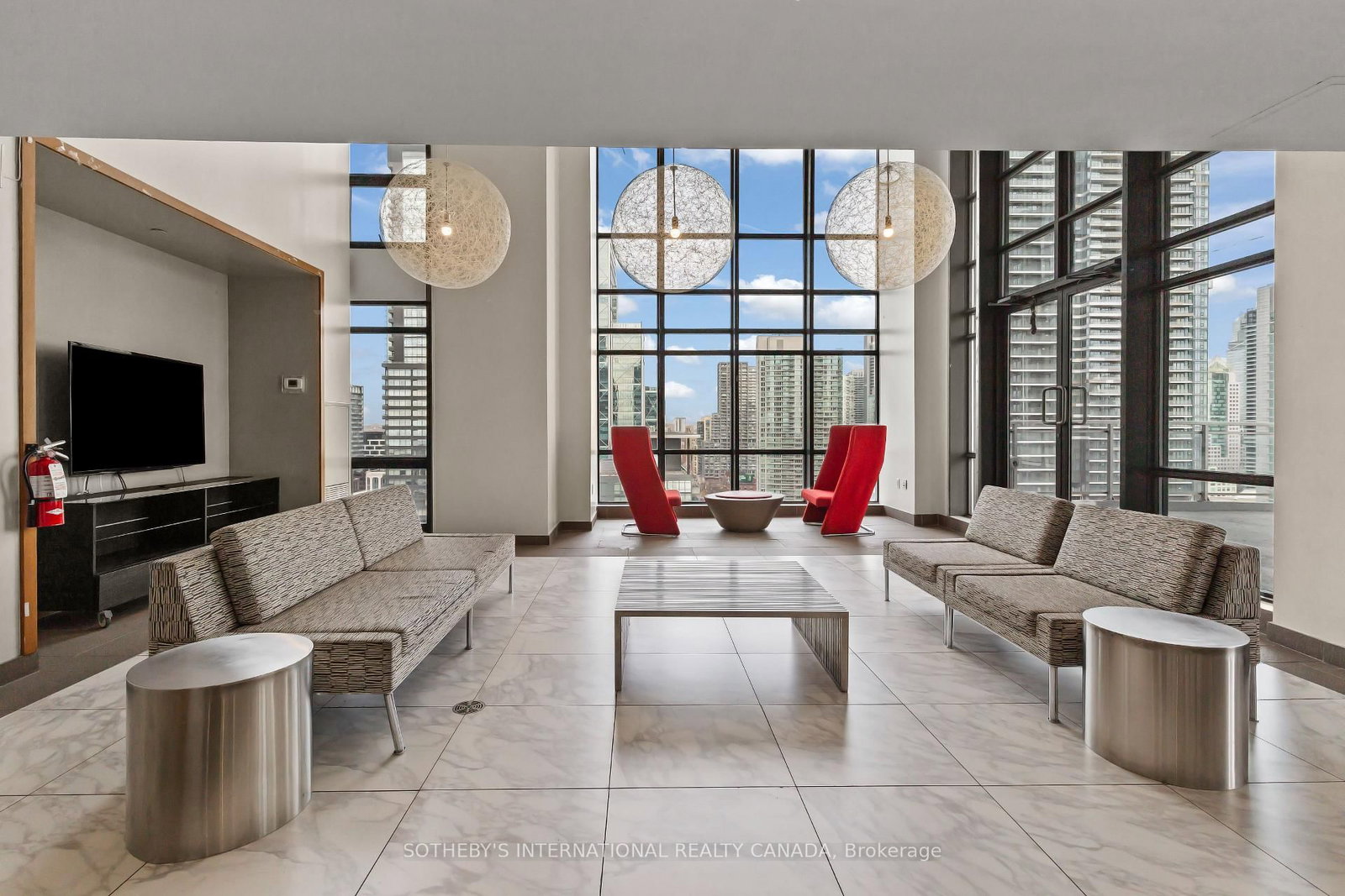 15 Fort York Boulevard, Unit 4308 - Photo 32