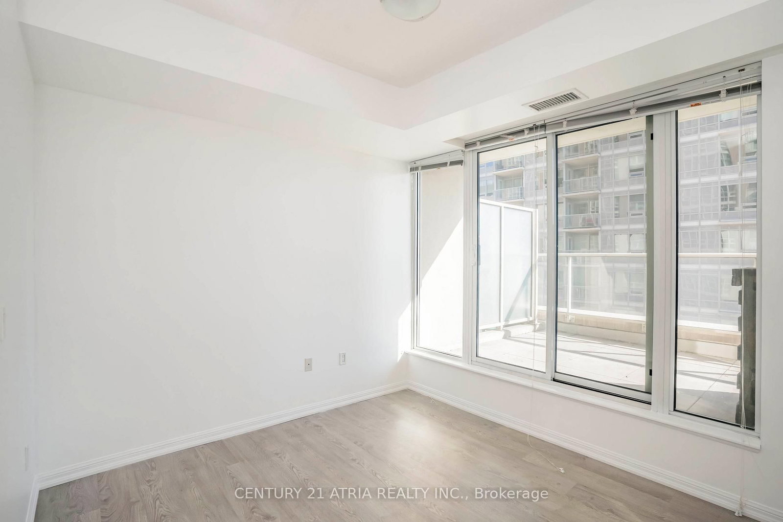 65 East Liberty Street, Unit 1102 - Photo 11