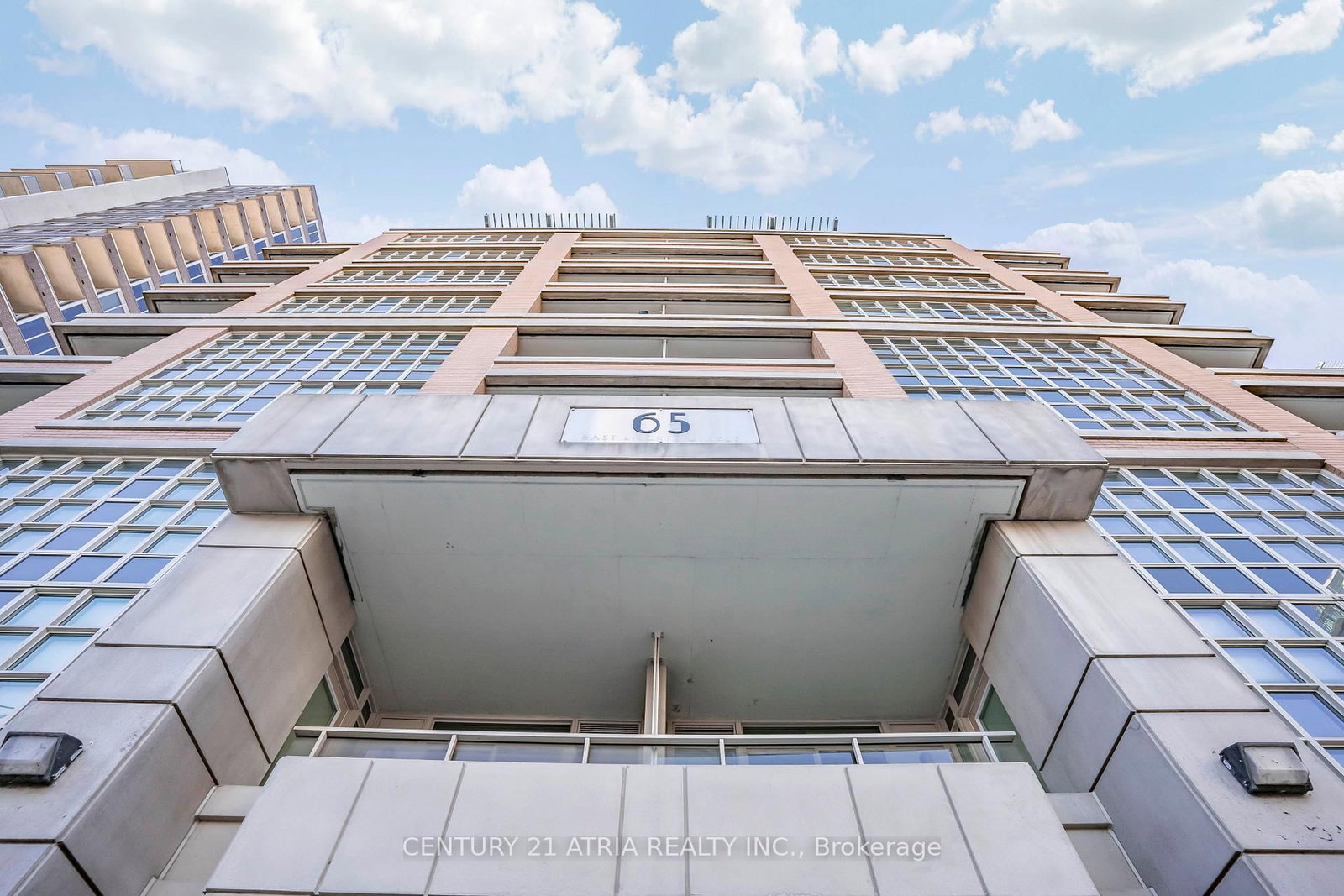 65 East Liberty Street, Unit 1102 - Photo 2