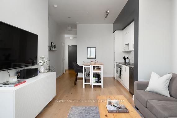 23 Glebe Road W, Unit 709 - Photo 10