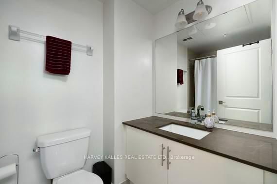 23 Glebe Road W, Unit 709 - Photo 17
