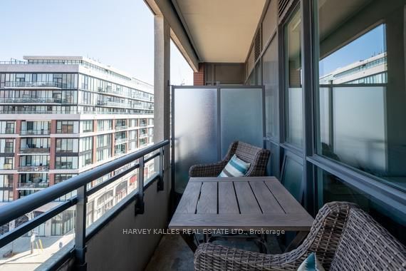 23 Glebe Road W, Unit 709 - Photo 6