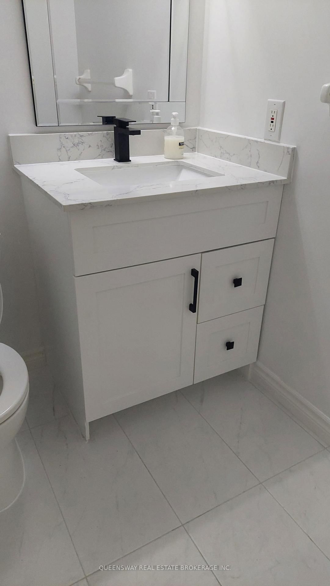 28 Pemberton Avenue, Unit 200 - Photo 14