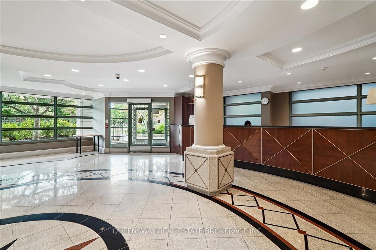 28 Pemberton Avenue, Unit 200 - Photo 17