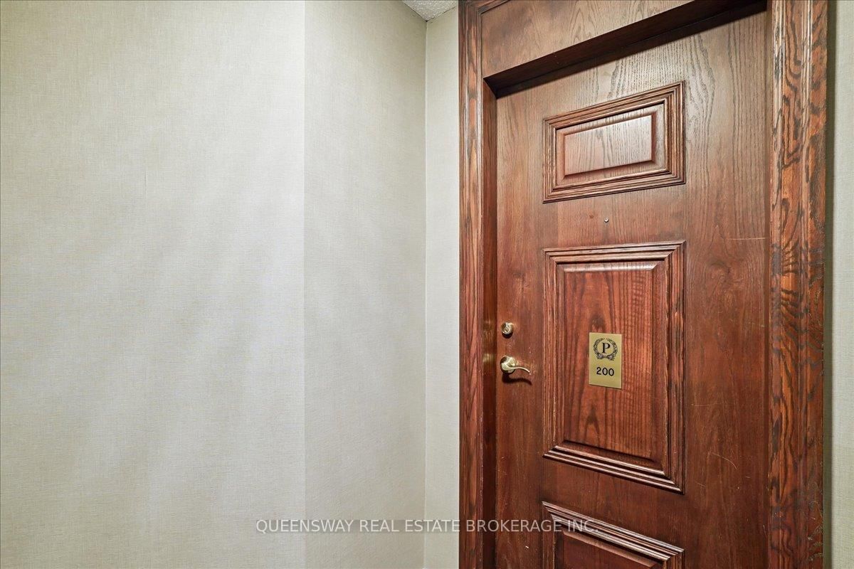 28 Pemberton Avenue, Unit 200 - Photo 20