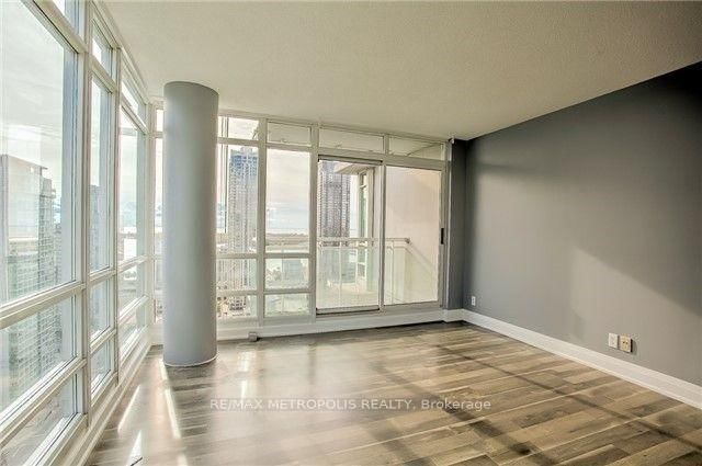 3210 - 397 Front St W, Toronto, M5V 3S1 | Image 3