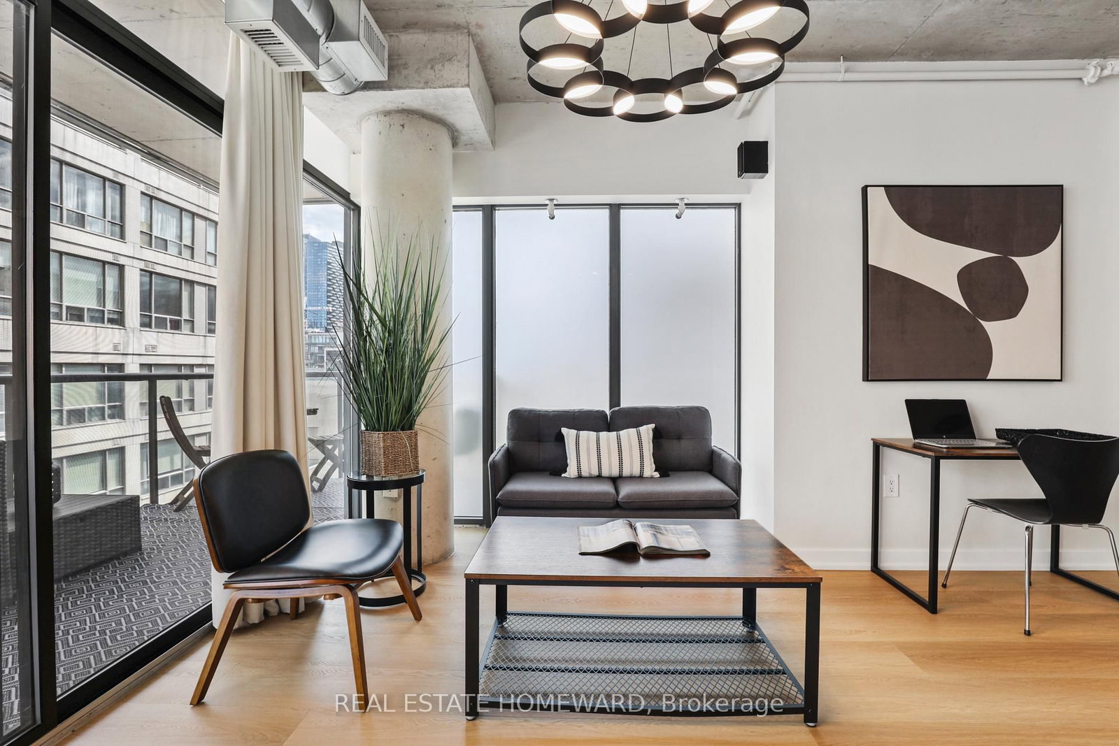 533 W Richmond Street W, Unit # 704 - Photo 18