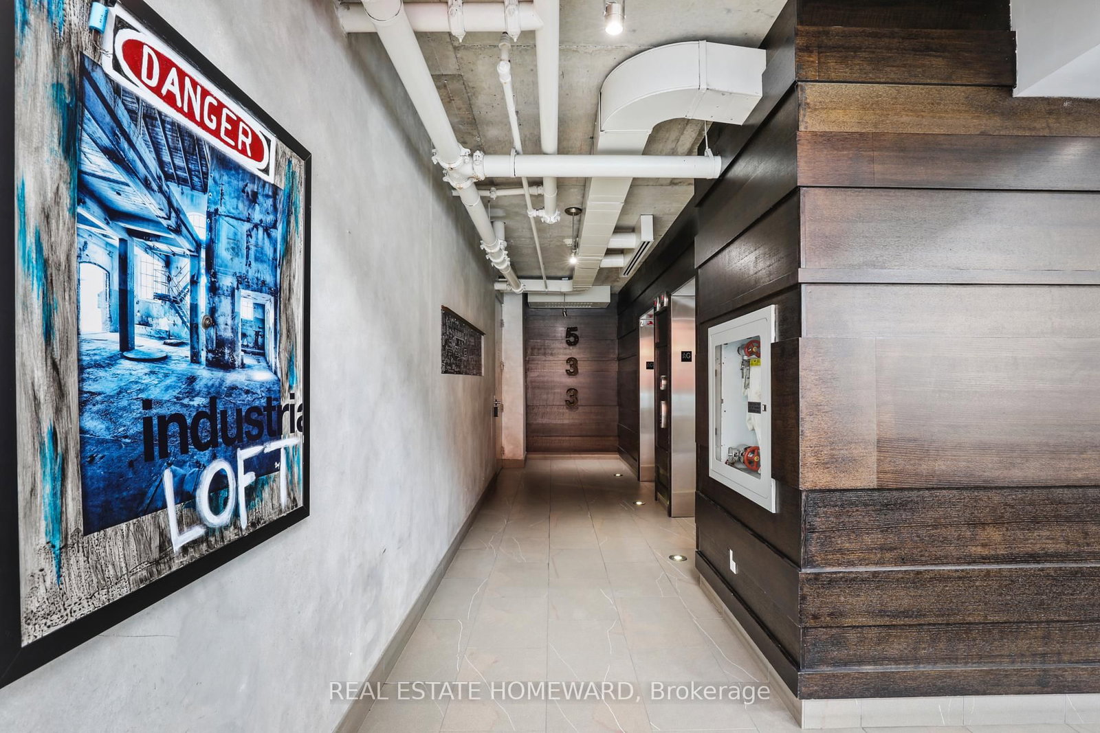 533 W Richmond Street W, Unit # 704 - Photo 4