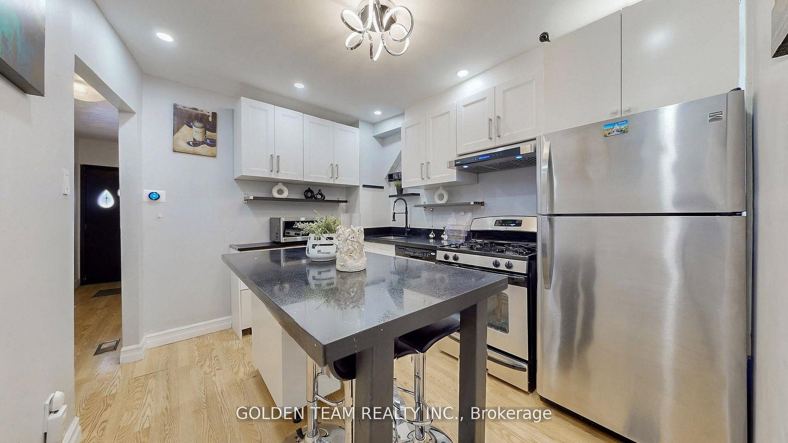 259 Claremont Street - Photo 12