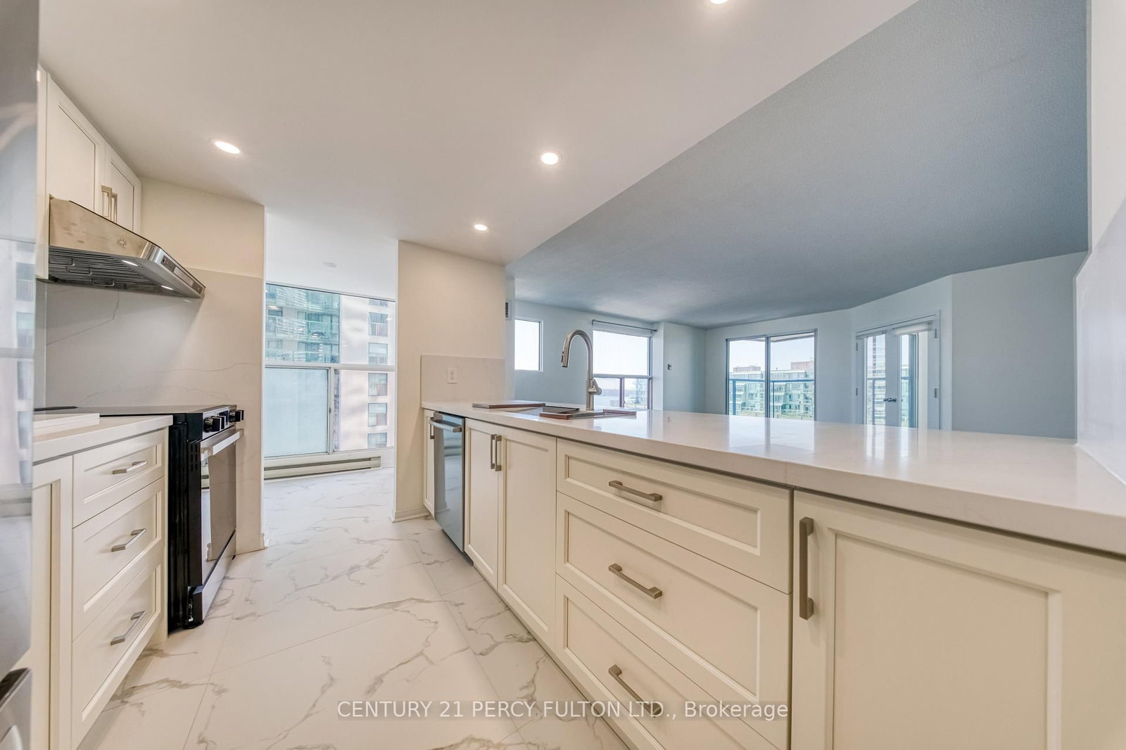 77 Harbour Square, Unit 1508 - Photo 14