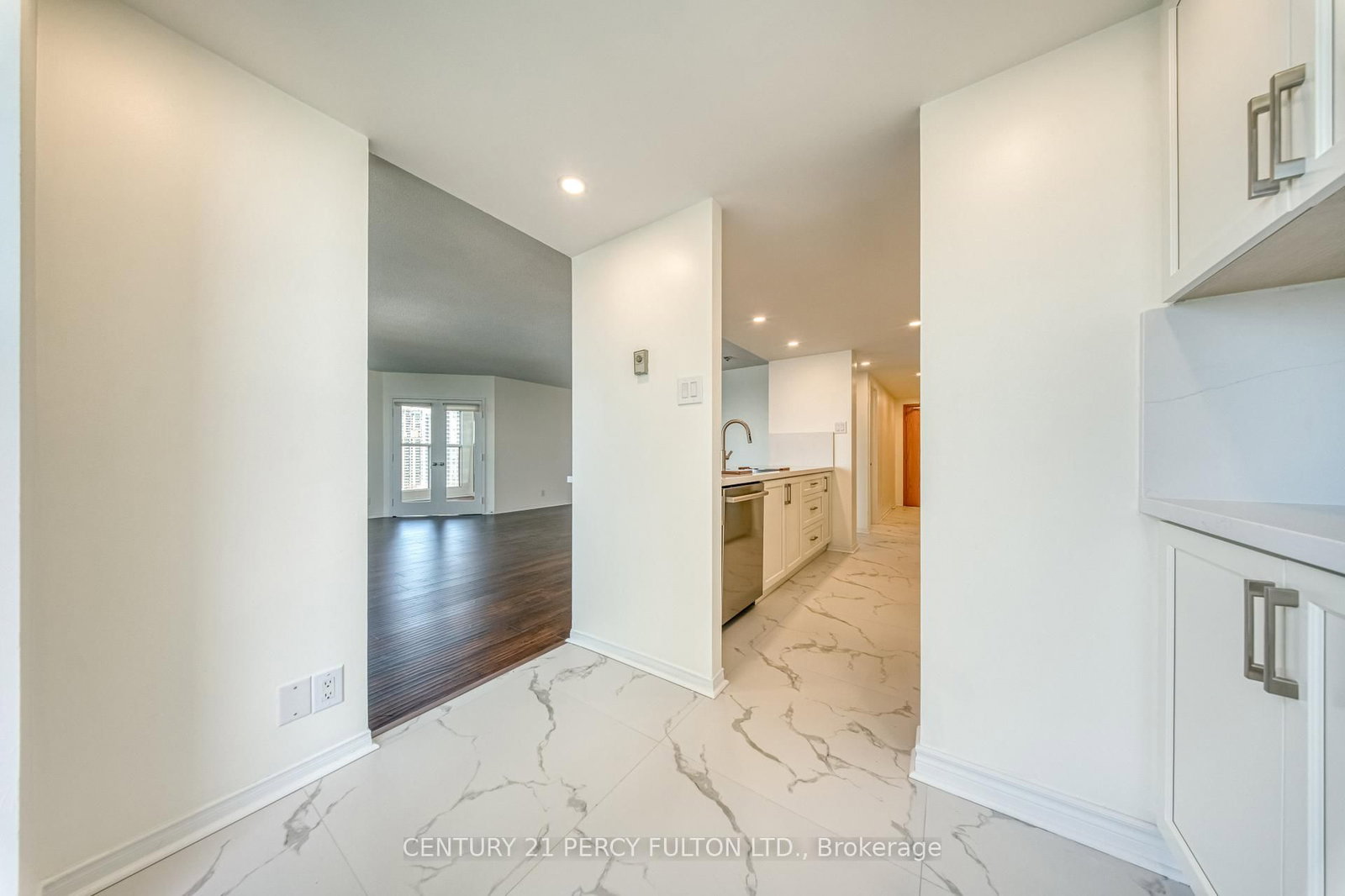 77 Harbour Square, Unit 1508 - Photo 16