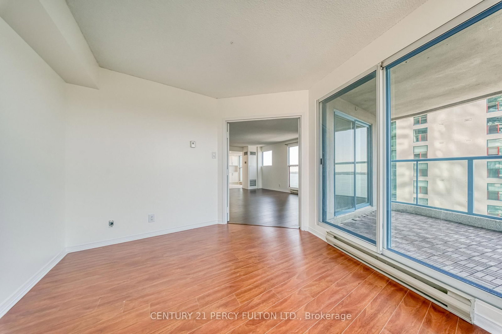 77 Harbour Square, Unit 1508 - Photo 19