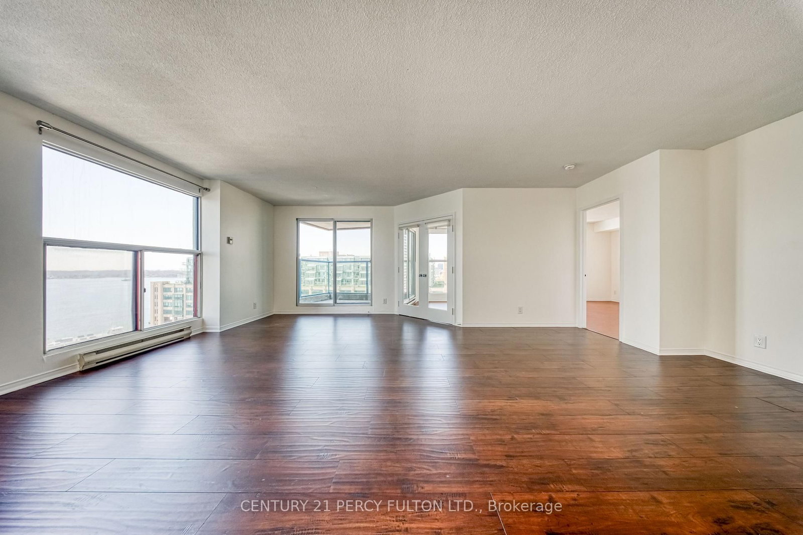77 Harbour Square, Unit 1508 - Photo 9