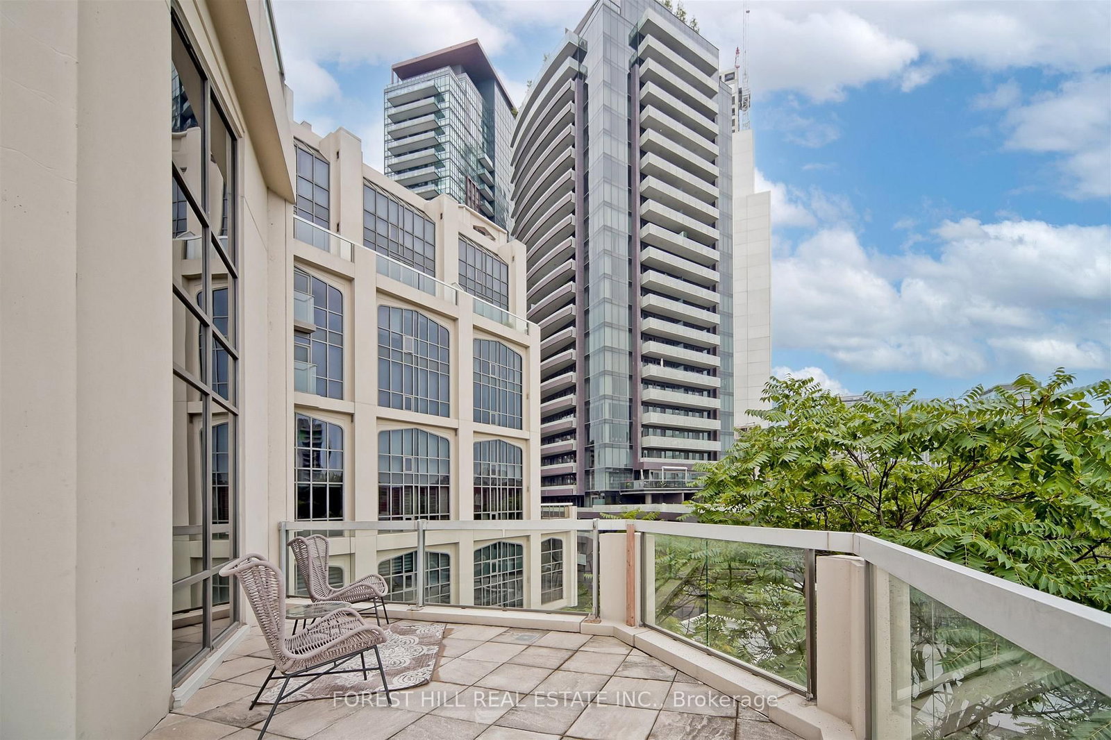 3 McAlpine Street, Unit 501 - Photo 3