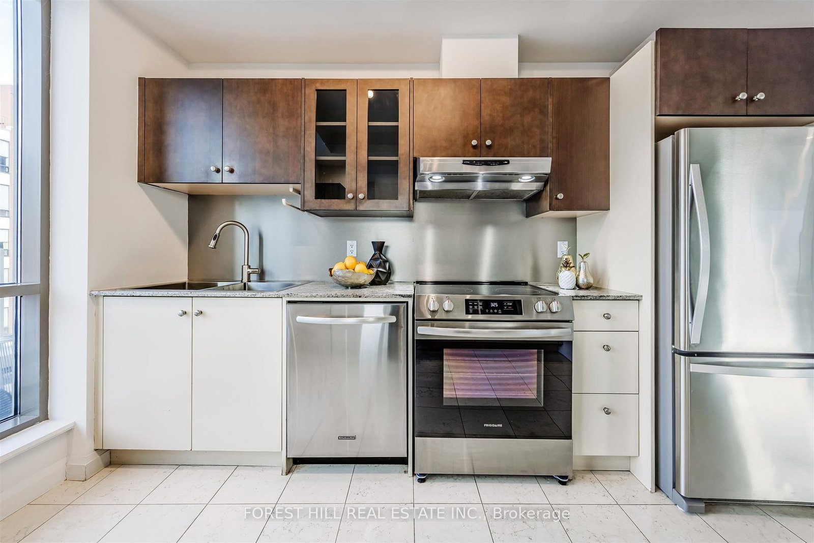 3 McAlpine Street, Unit 501 - Photo 43