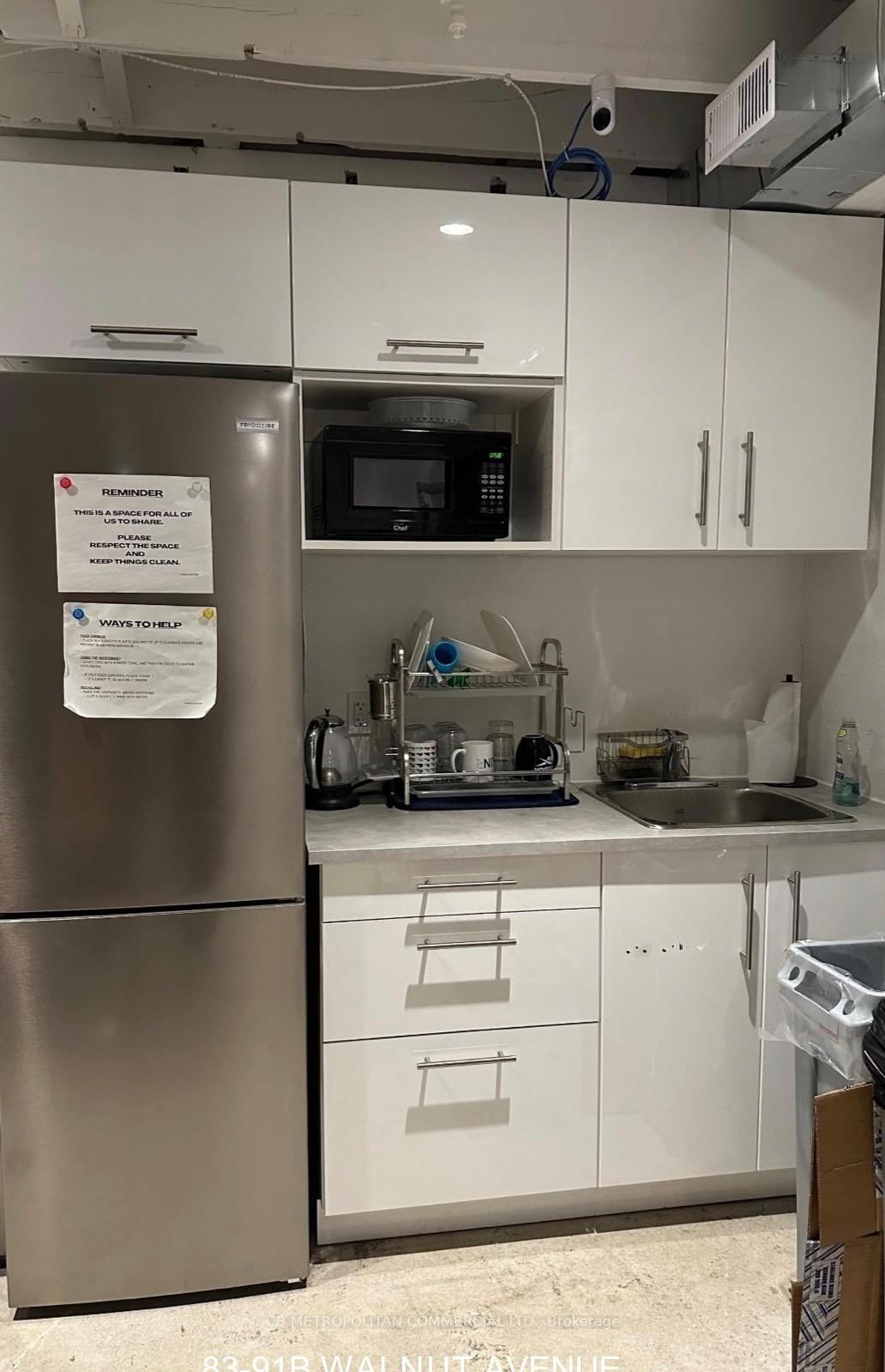 83-91B Walnut Avenue - Photo 17