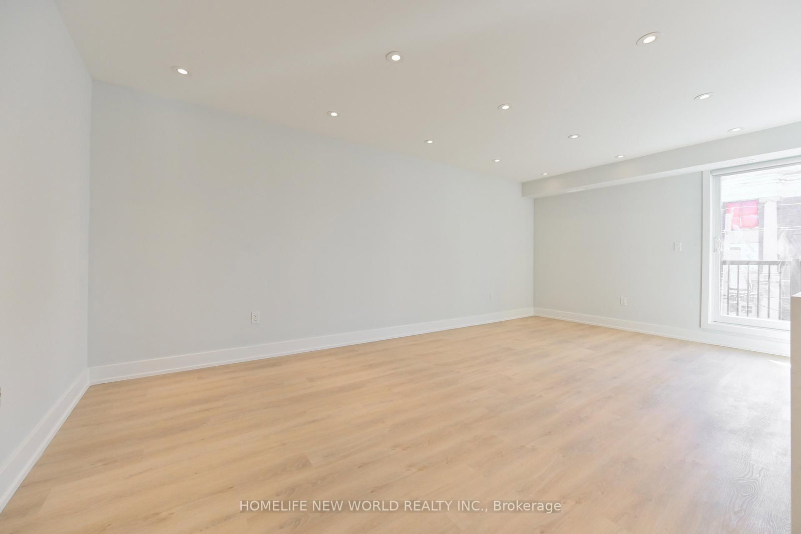 997 Dufferin Street, Unit Upper - Photo 8