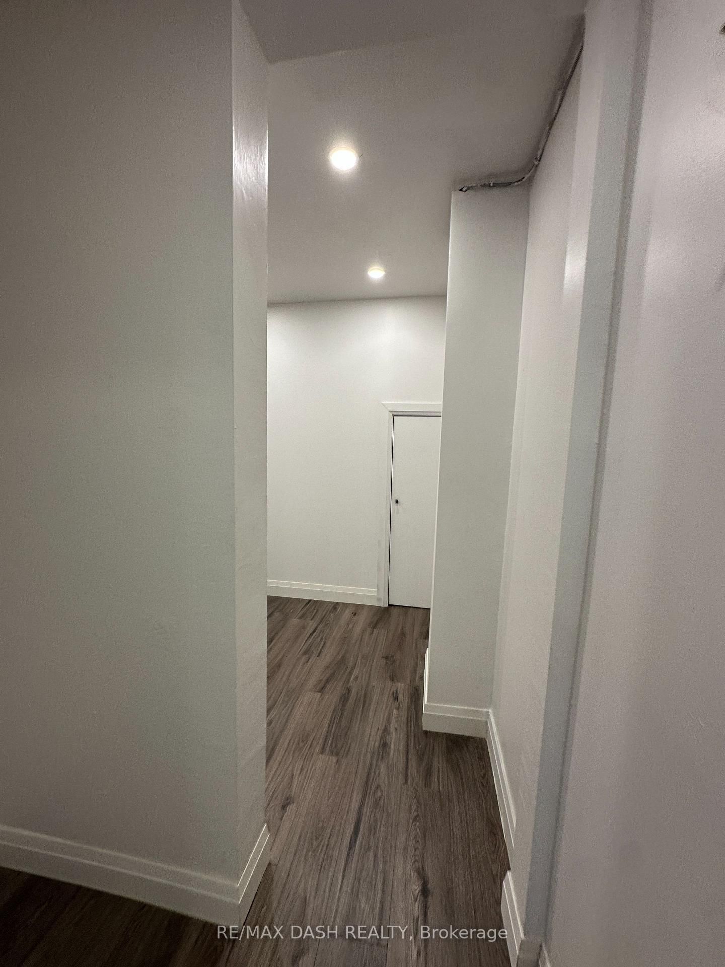 565 Yonge Street, Unit 4FL - Photo 21