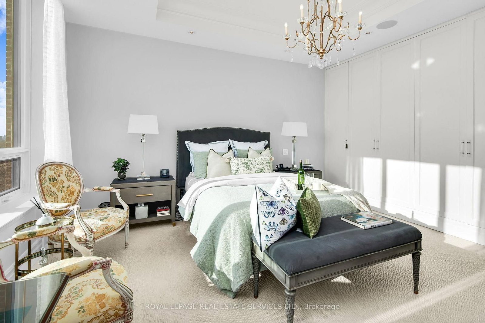 155 St Clair Avenue W, Unit 1701 - Photo 11