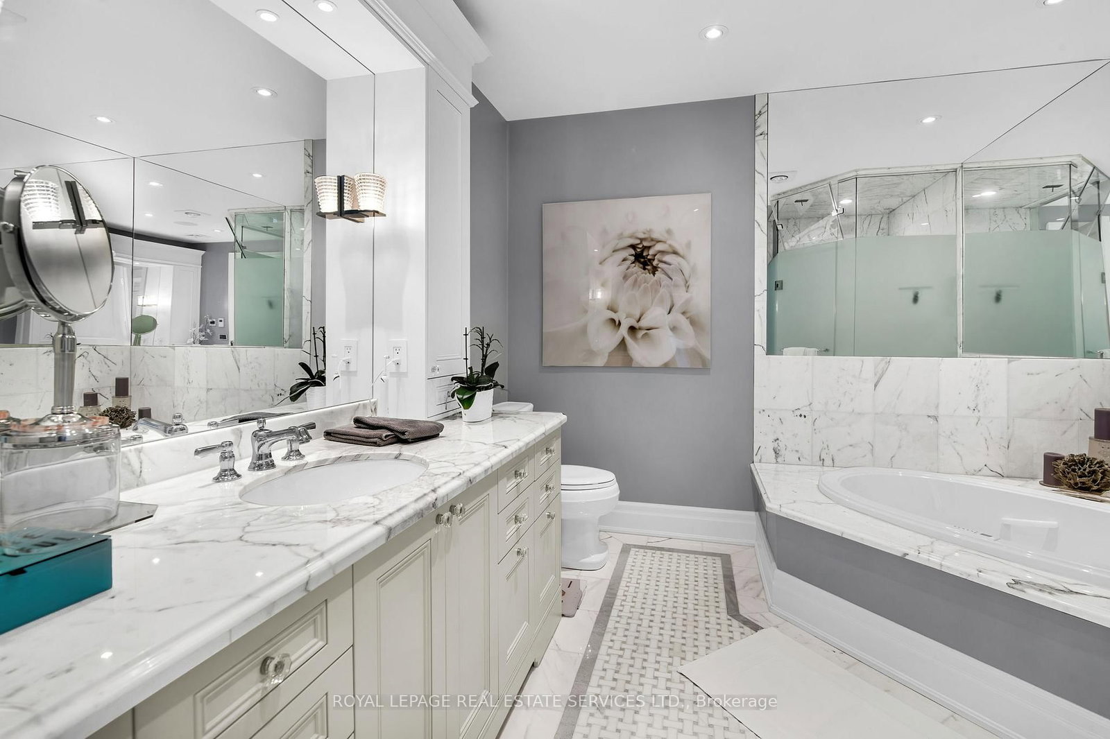 155 St Clair Avenue W, Unit 1701 - Photo 14