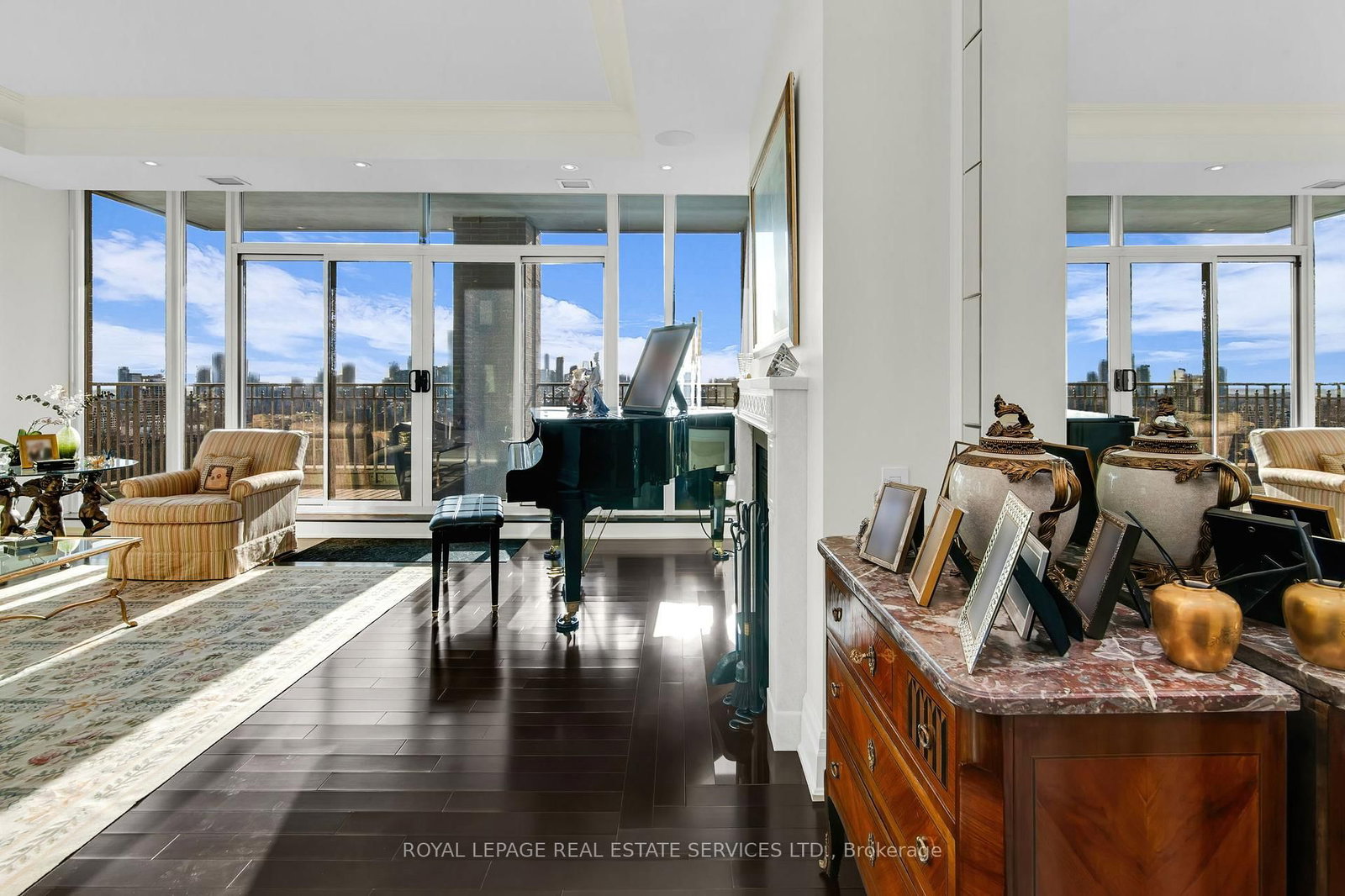 155 St Clair Avenue W, Unit 1701 - Photo 15