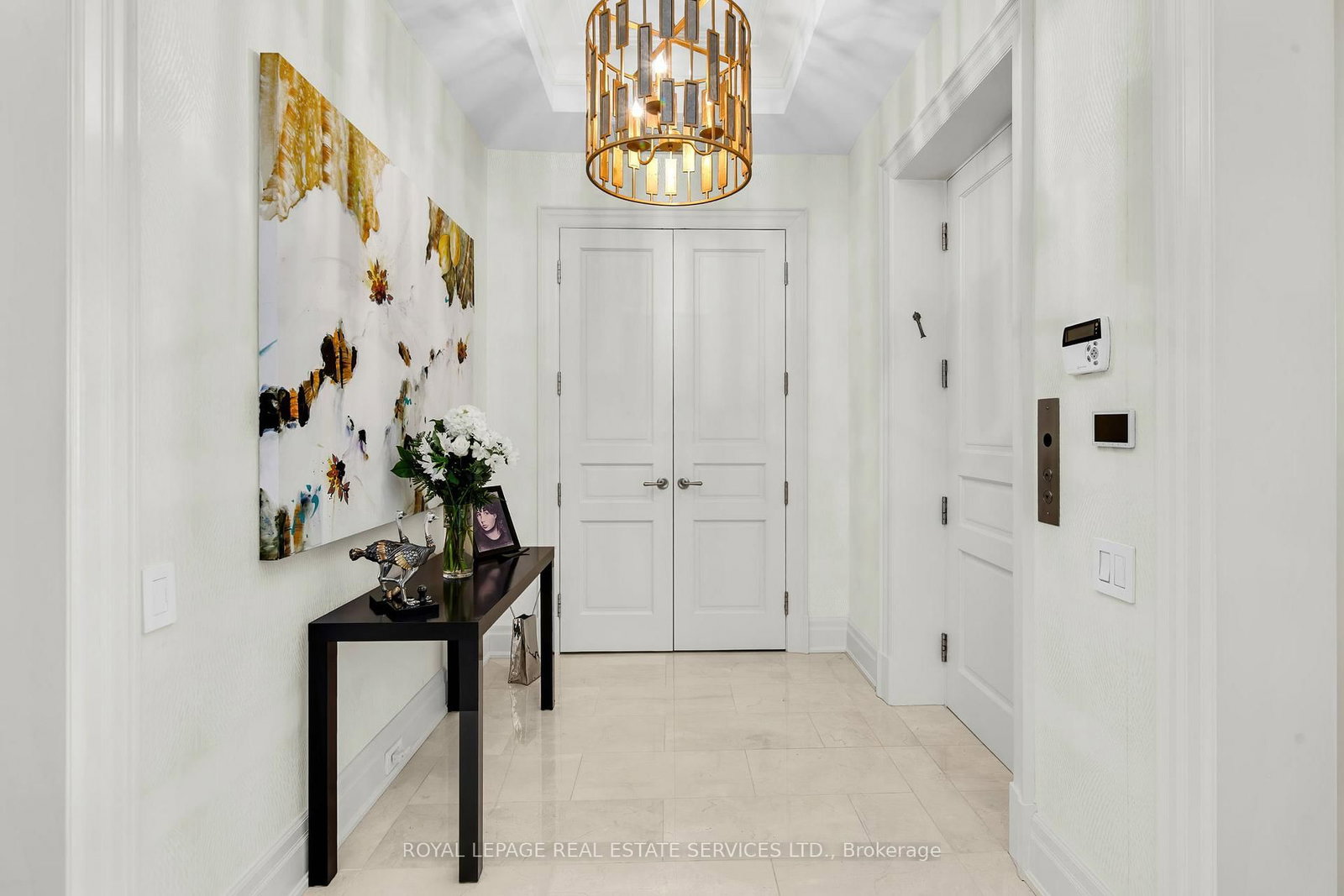 155 St Clair Avenue W, Unit 1701 - Photo 4