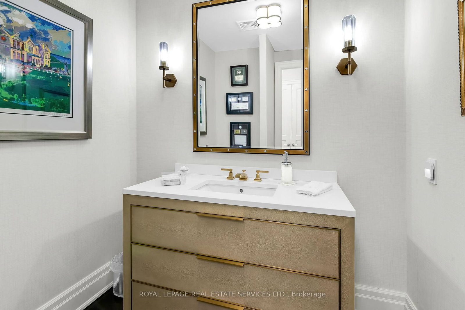 155 St Clair Avenue W, Unit 1701 - Photo 8