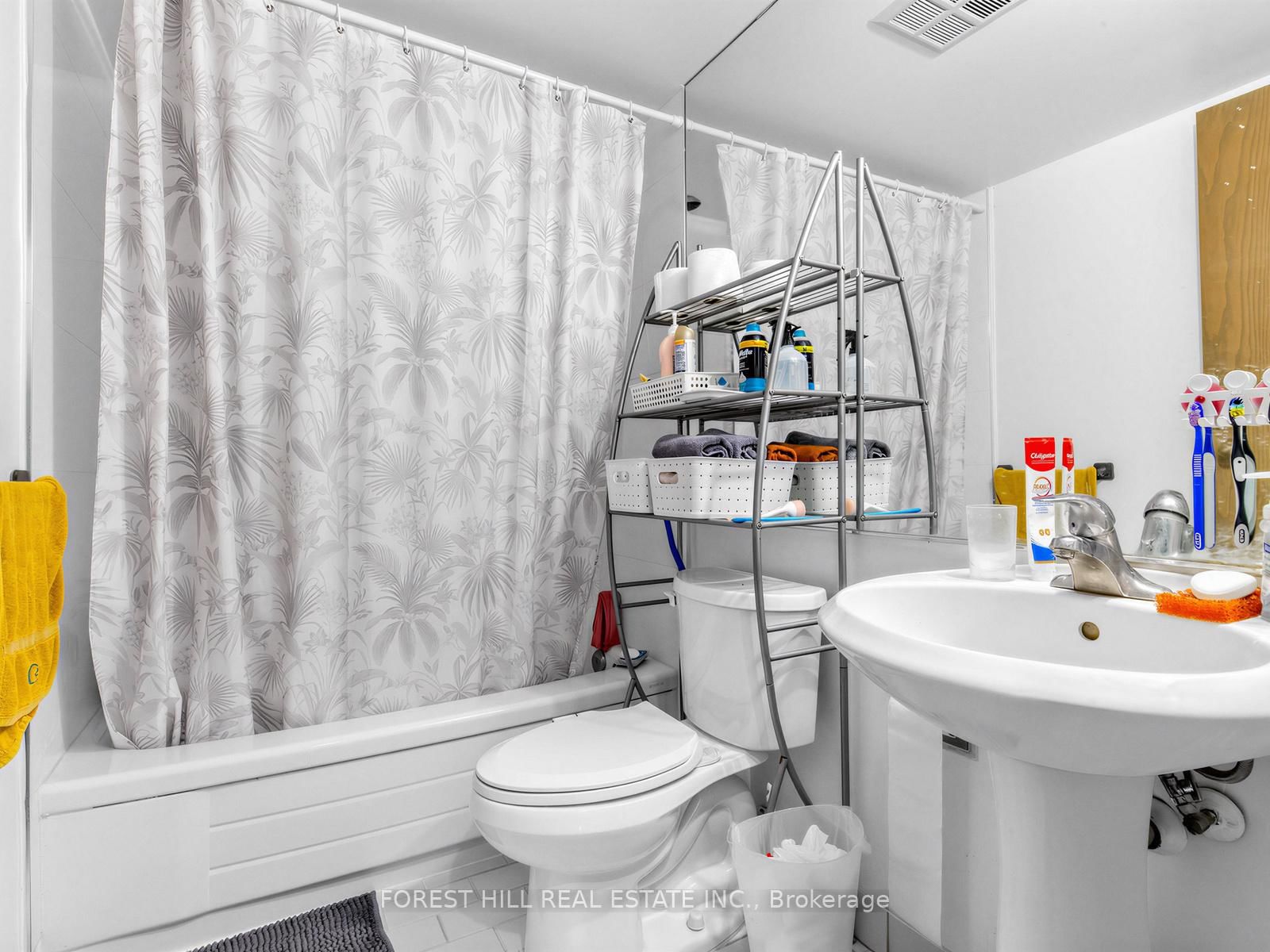 15 Maitland Place, Unit 410 - Photo 18