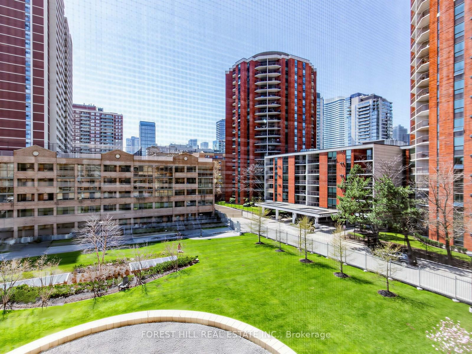 15 Maitland Place, Unit 410 - Photo 22