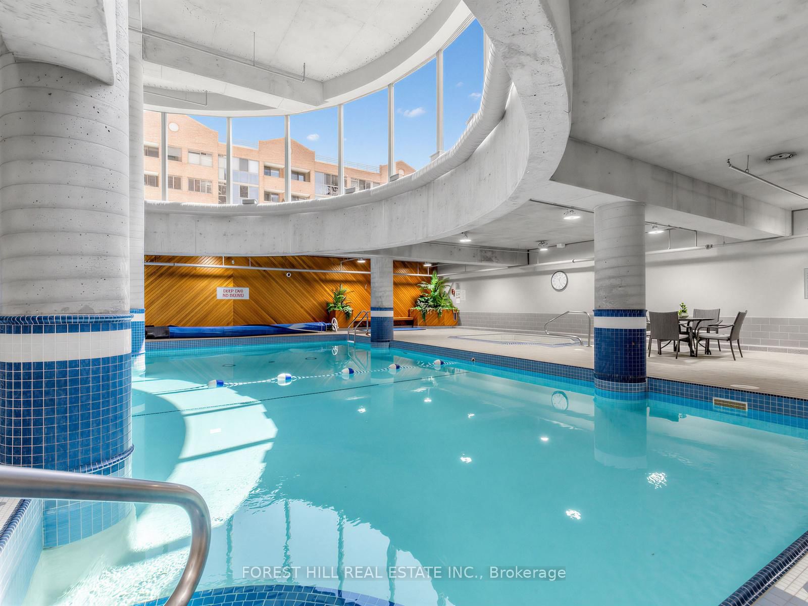 15 Maitland Place, Unit 410 - Photo 26