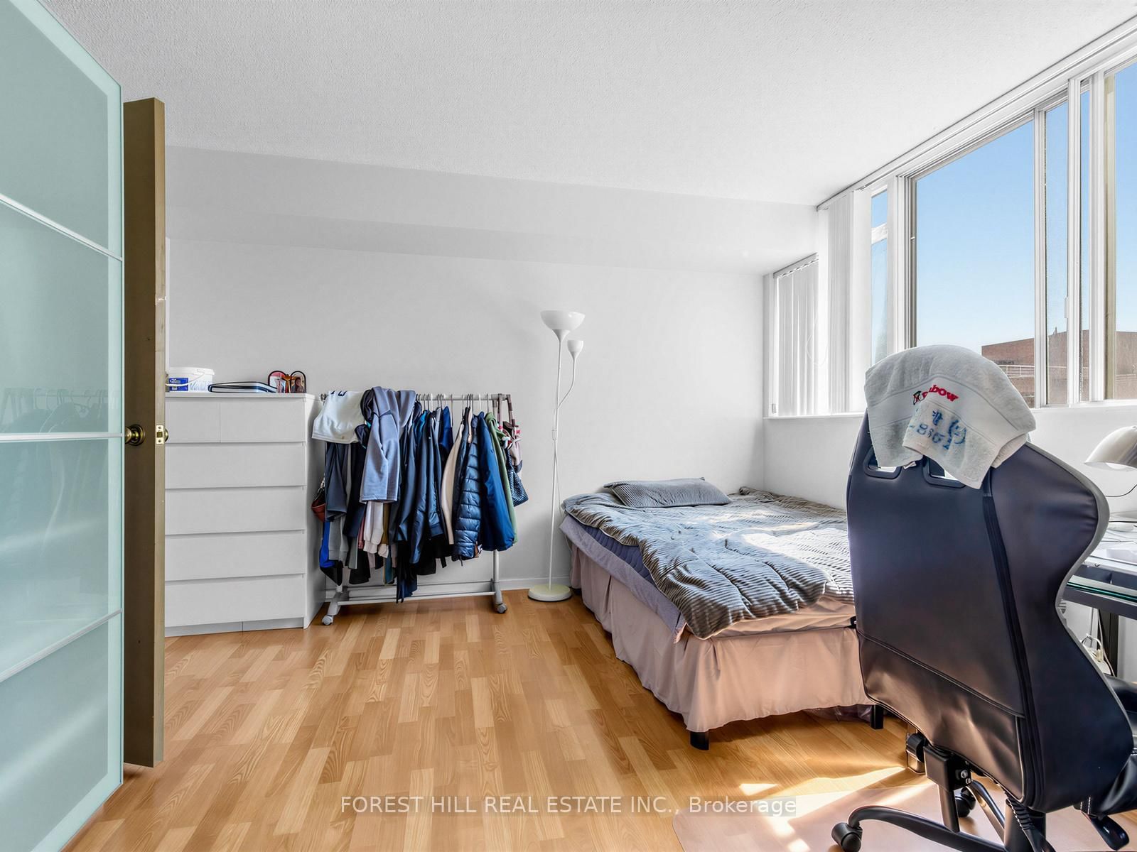 15 Maitland Place, Unit 410 - Photo 8