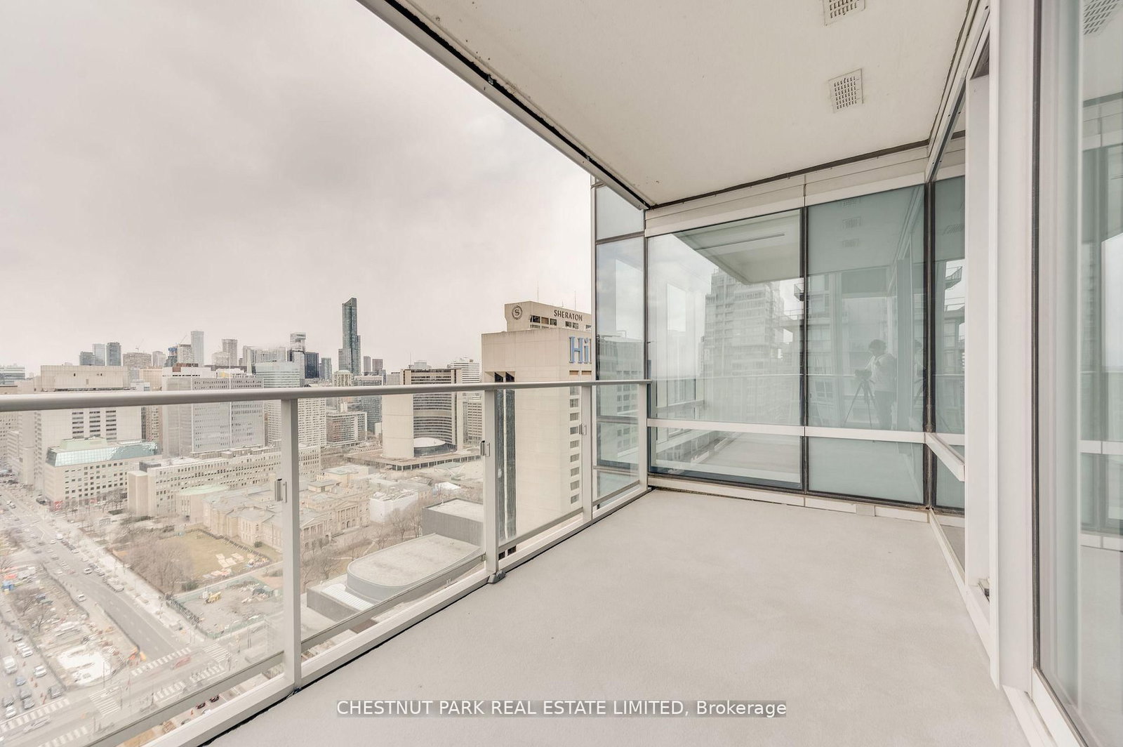 180 University Avenue, Unit 3205 - Photo 29