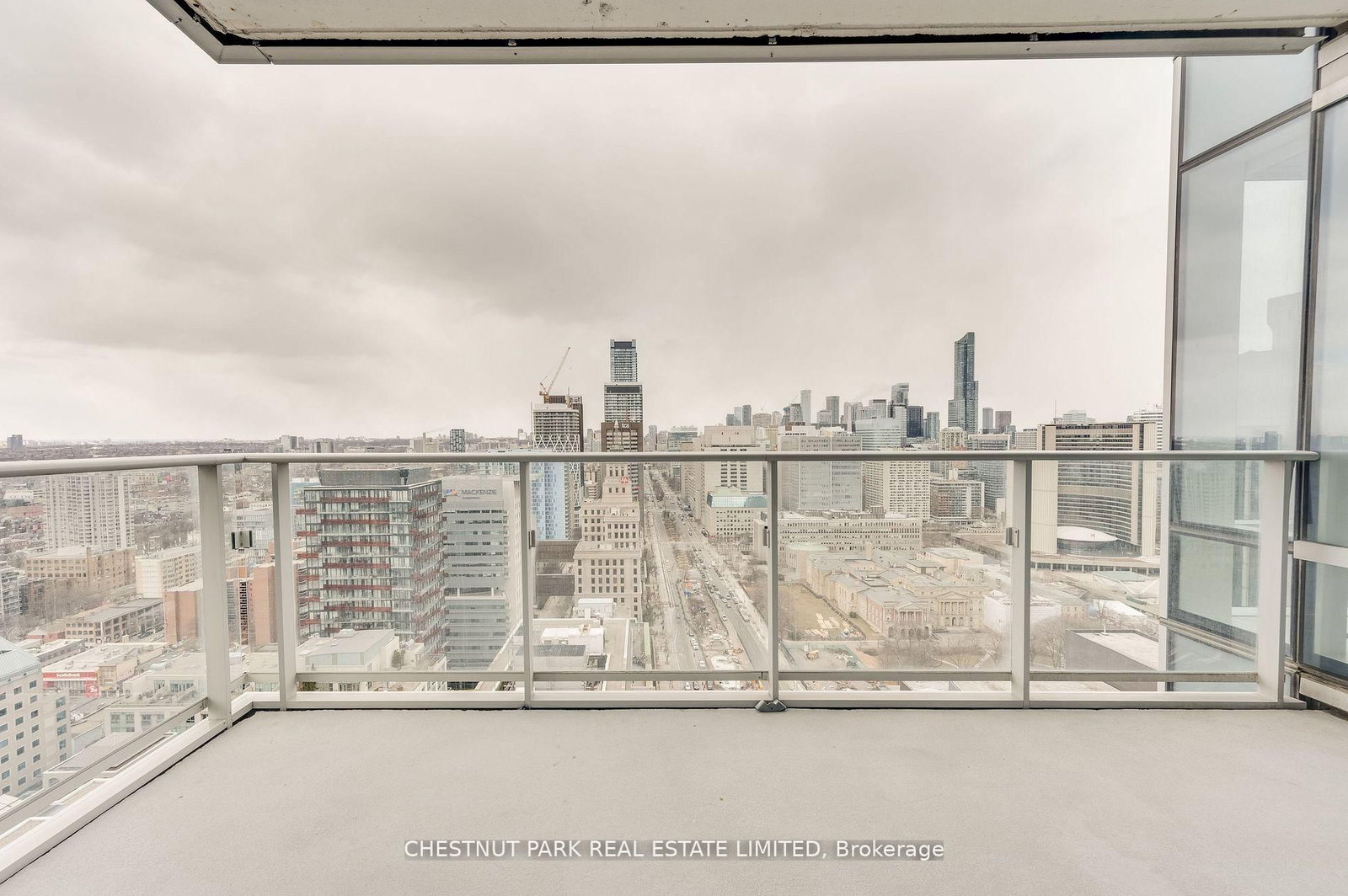 180 University Avenue, Unit 3205 - Photo 31