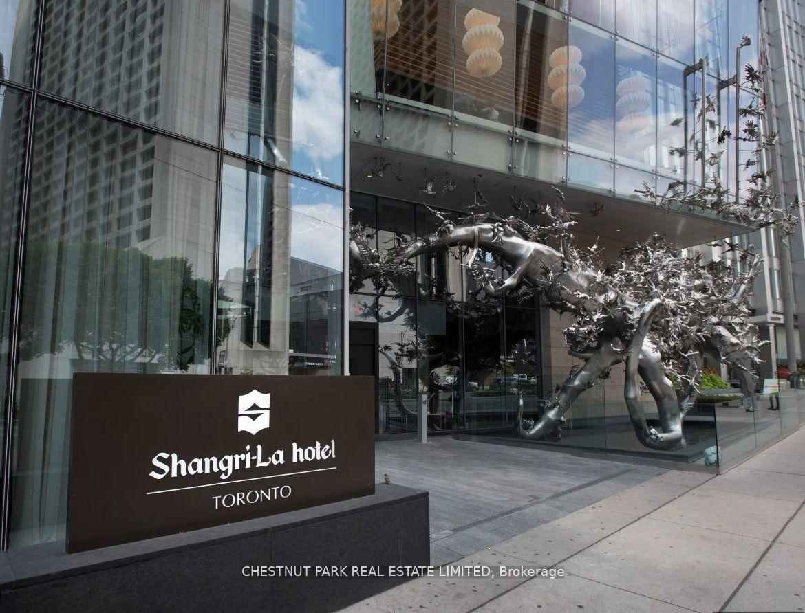 180 University Avenue, Unit 3205 - Photo 35