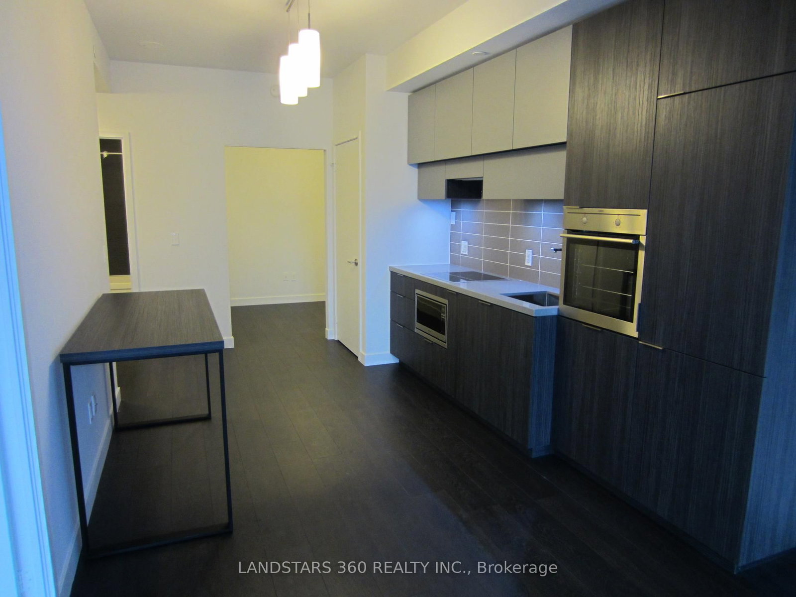 8 Eglinton Avenue E, Unit 1001 - Photo 5