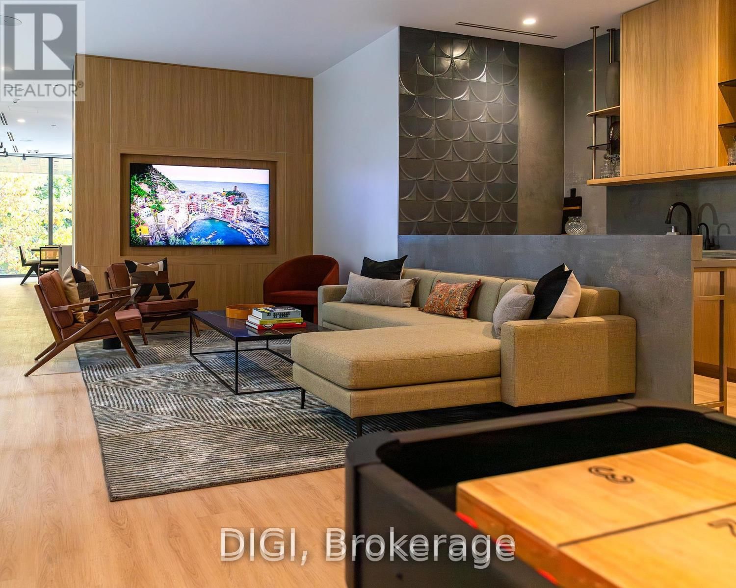 8 Gloucester Street, Unit 2004 - Photo 16