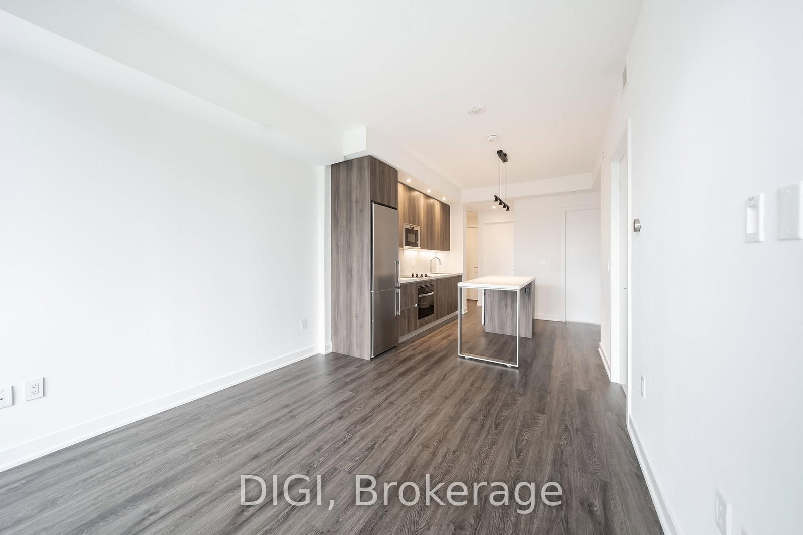 8 Gloucester Street, Unit 2004 - Photo 4