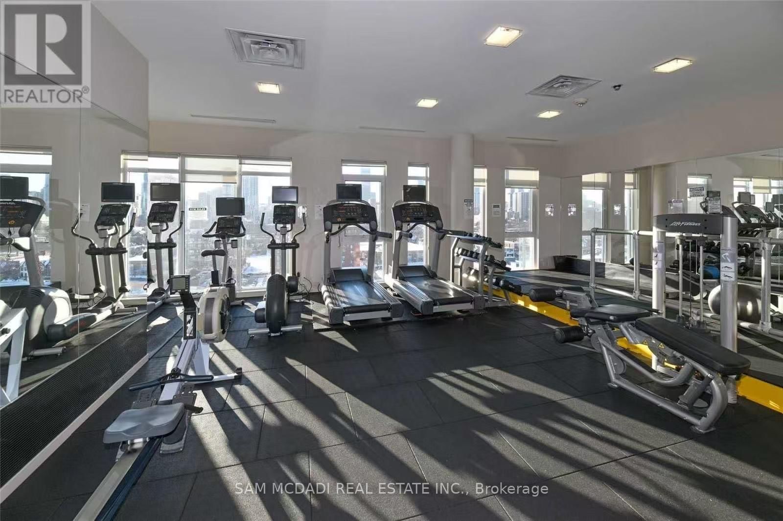 260 Sackville Street, Unit 909 - Photo 15