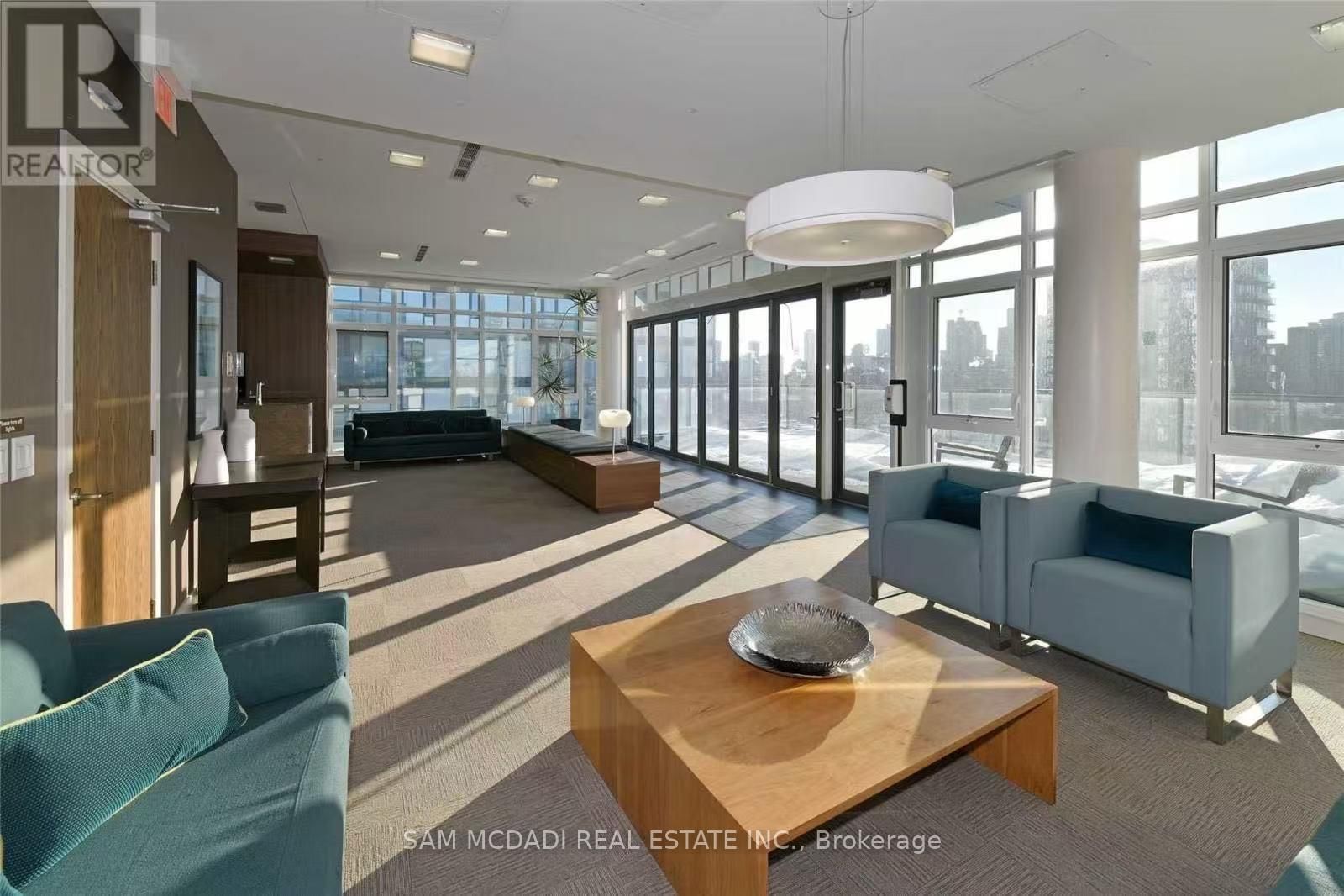 260 Sackville Street, Unit 909 - Photo 21