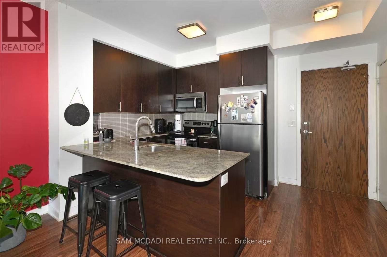 260 Sackville Street, Unit 909 - Photo 3