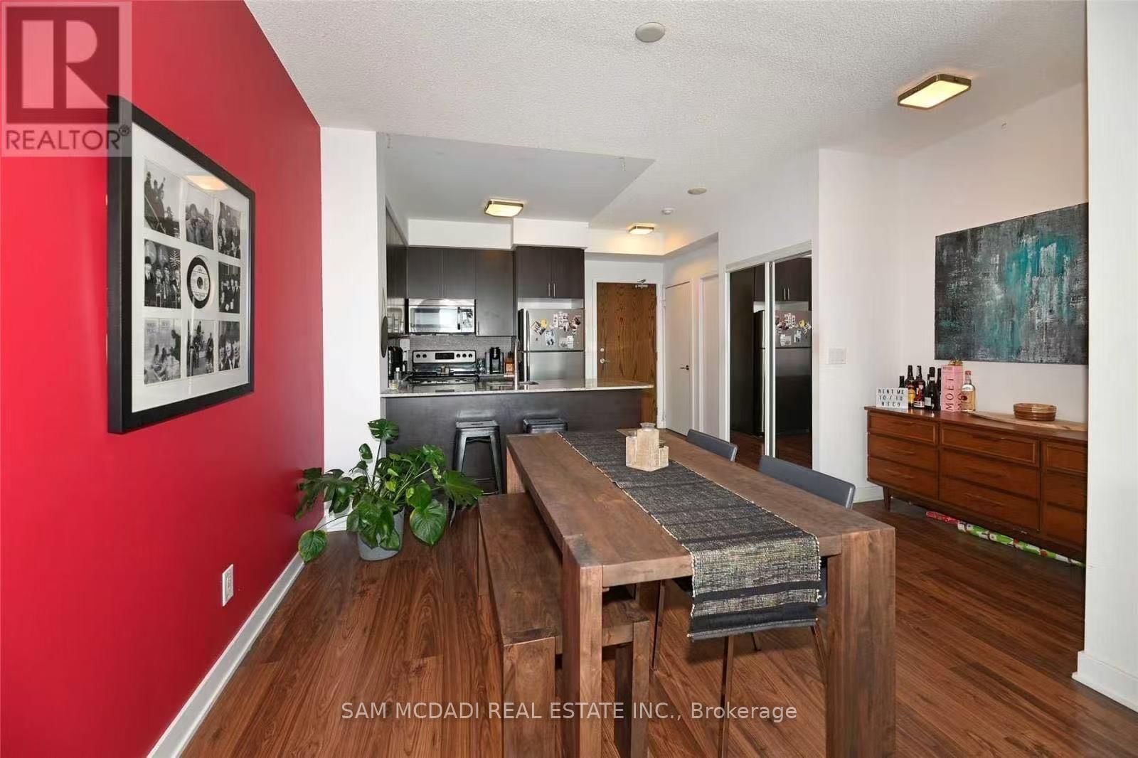 260 Sackville Street, Unit 909 - Photo 8