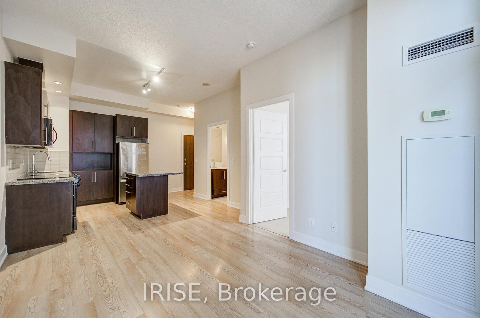 28 Linden Street, Unit 1109 - Photo 13